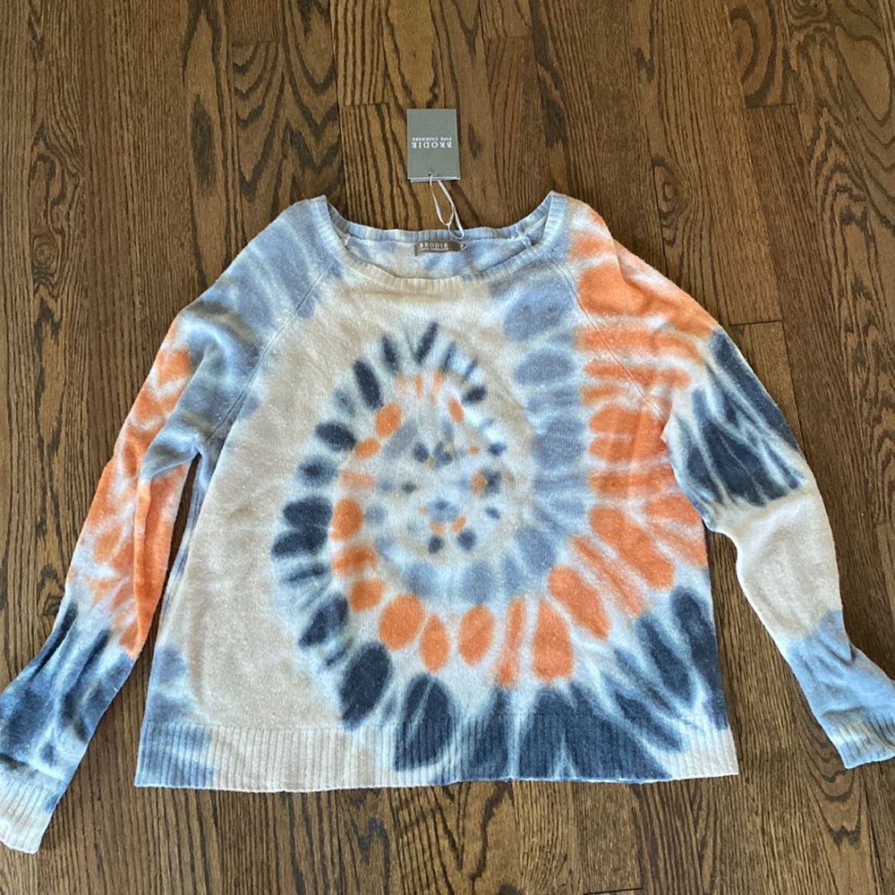 Brodie Cashmere Sweater